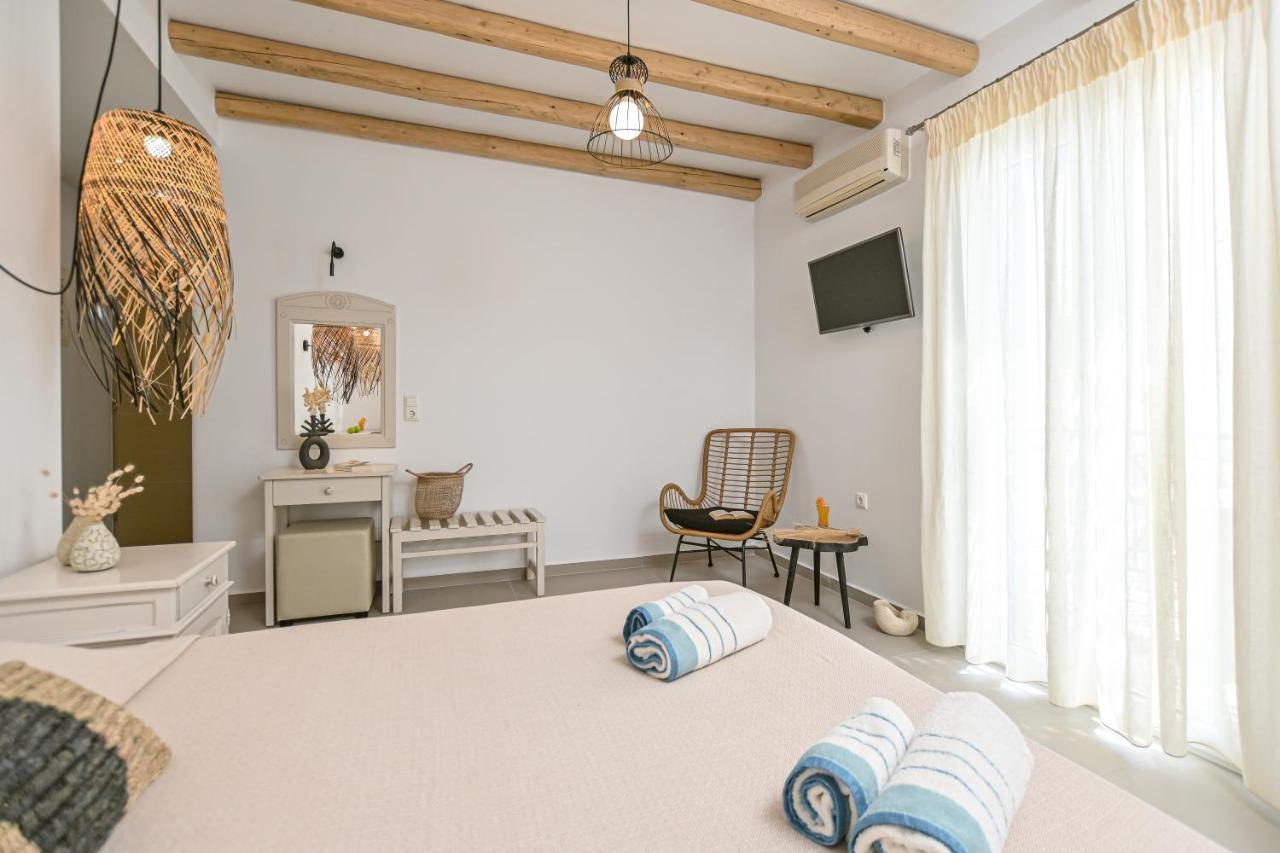 Naxos Blue Sky Hotel Naxos City Exterior photo